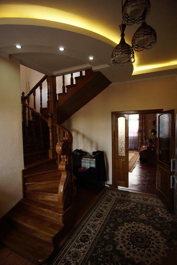 Ecoulan Bed and Breakfast Kochkor Exteriör bild